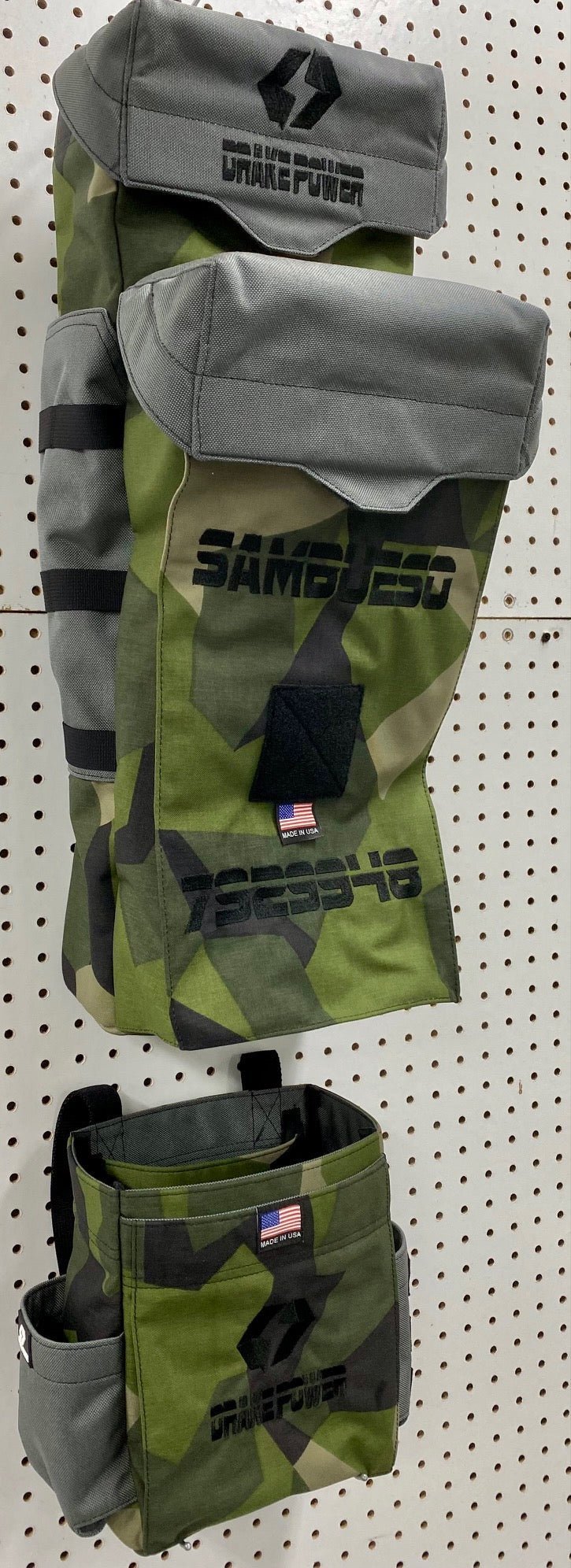 Glove & Sleeve Bag -Digital Green