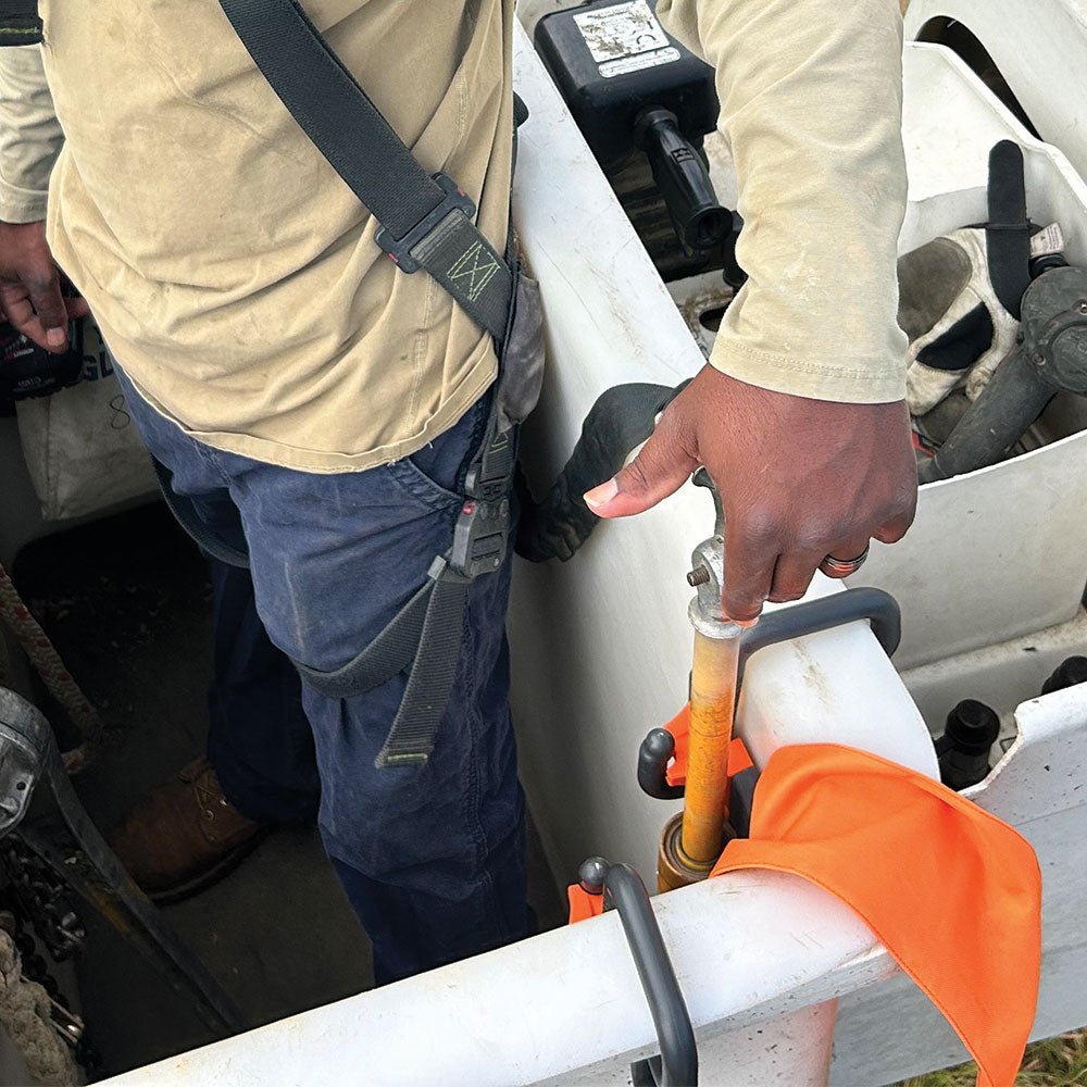 Klein S - Hook Hot Stick Holder