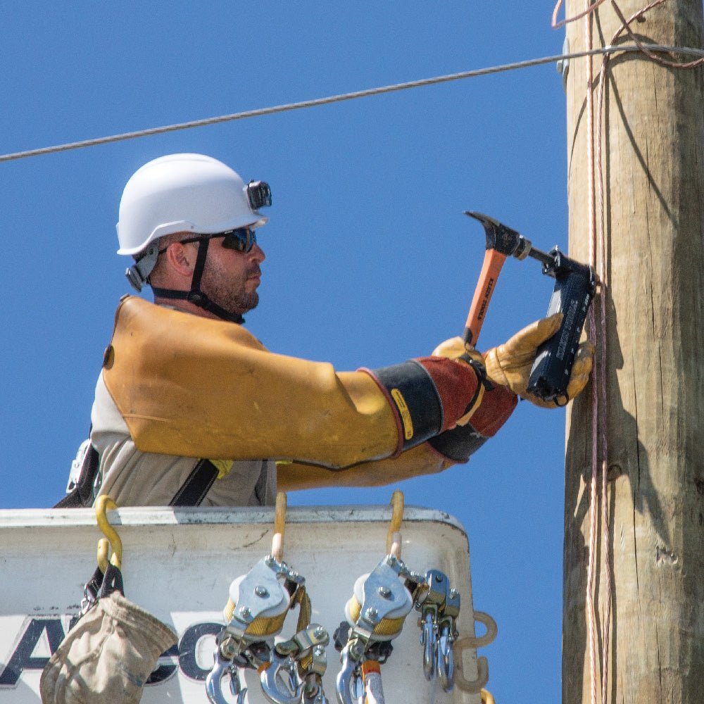 Klein Staple Starter Heavy Duty Staple installation Tool