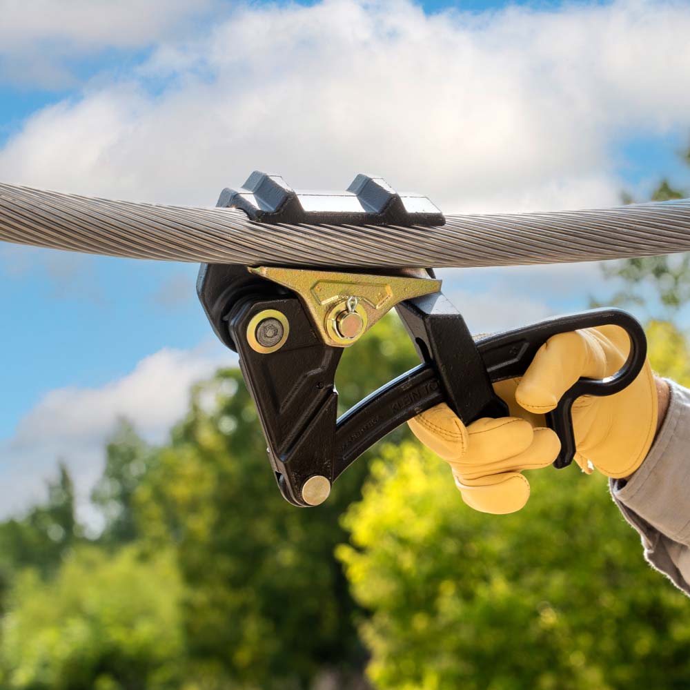 Klein Wide Range Cable Pulling Tool - 16499