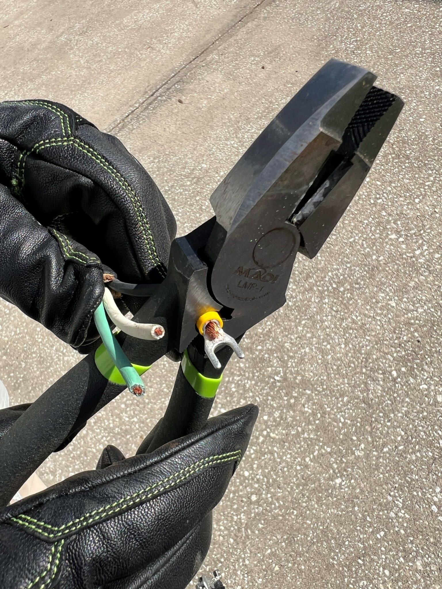 MADI 9″ Lineman Plier