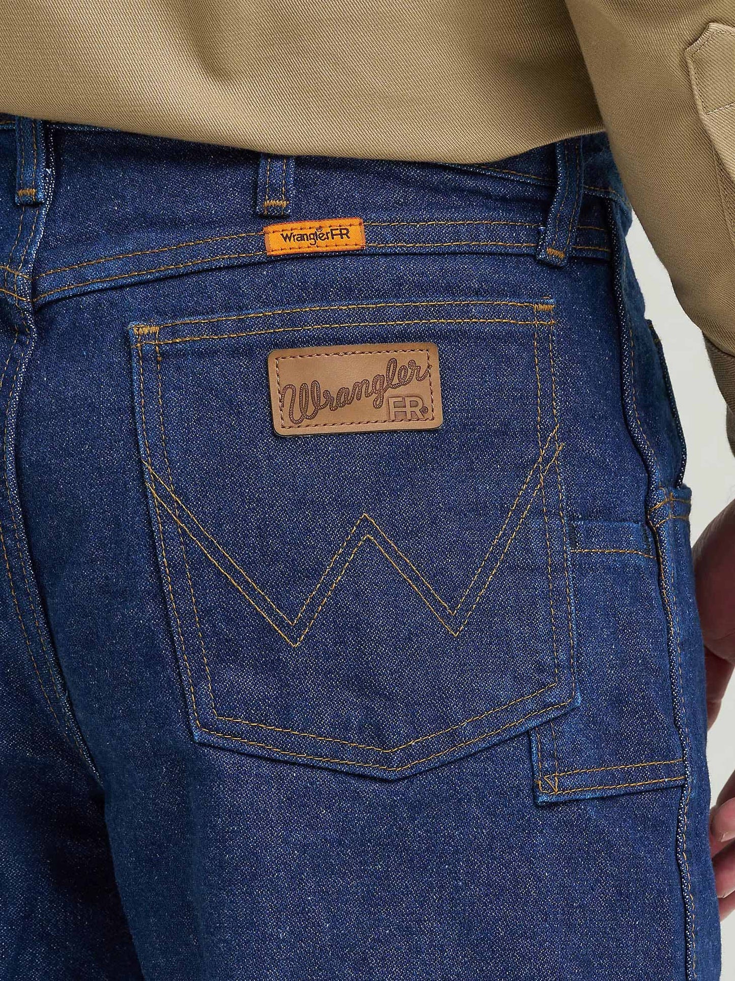 Wrangler Men's Fr Relaxed Fit Jeans