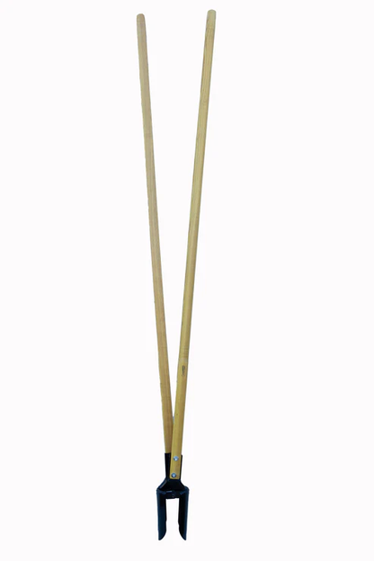 OshKosh 10' Shovel Solid Handle Post Hole Digger - 2051-10