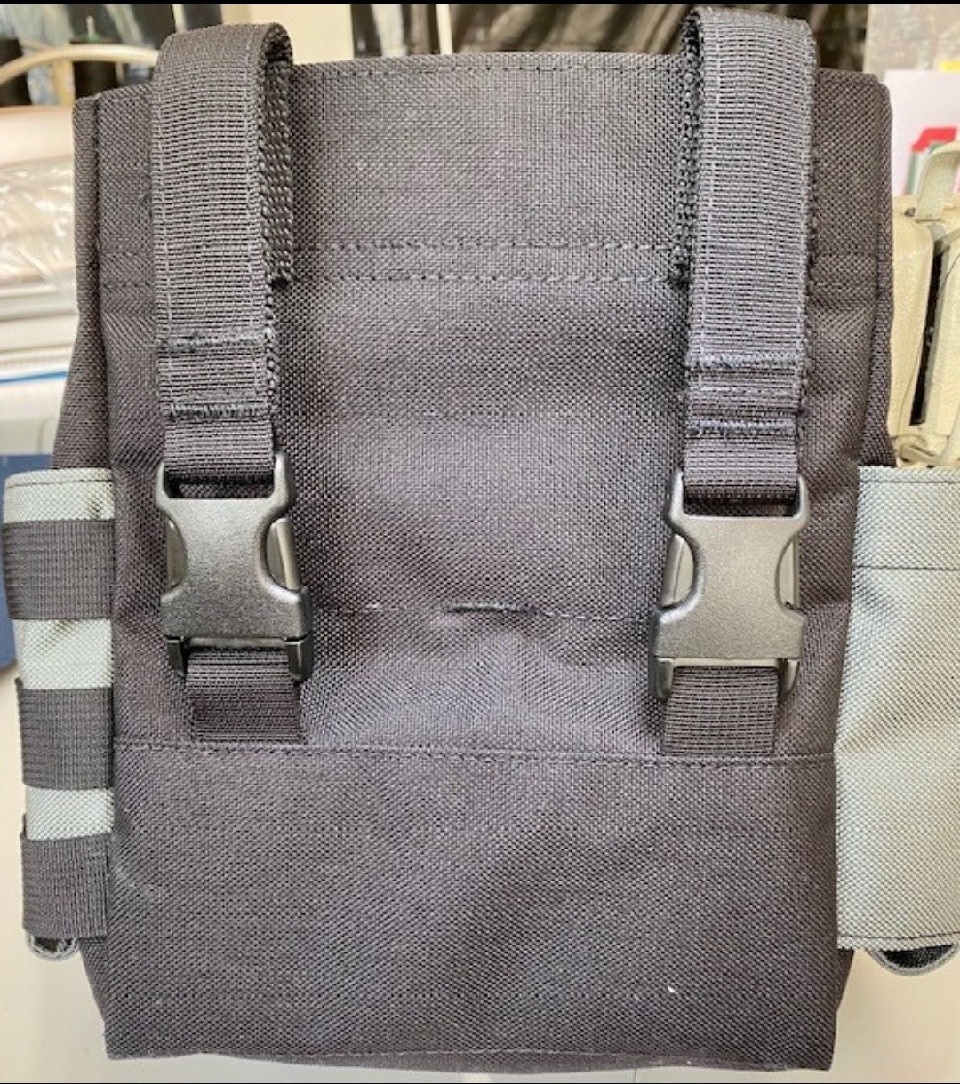 Drake Power Durable Ditty Bag w/Shoulder Strap