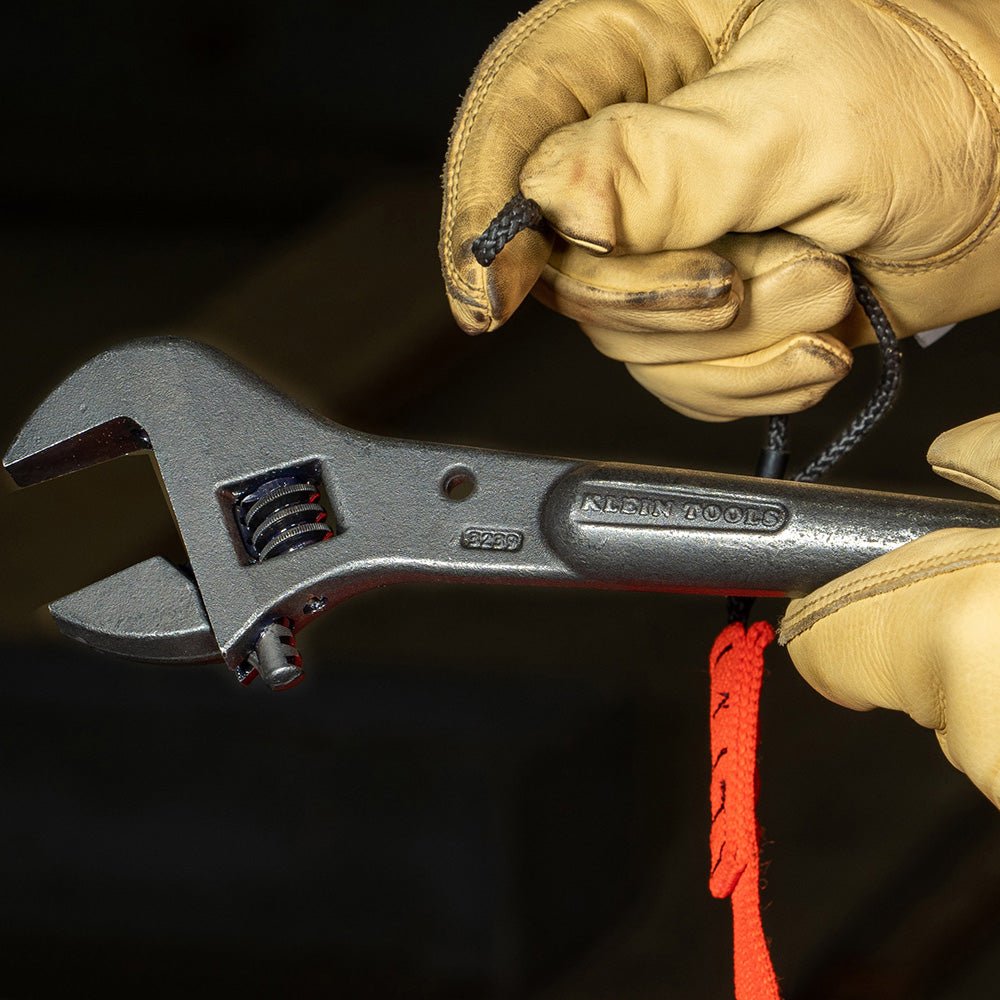 Klein 16" Extra Wide Adjustable-Head Spud Wrench