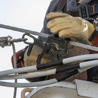 Klein Tools Wide Range Distribution Grip Linemen Jaw Grip - 16477 - J.L. Matthews Co., Inc.