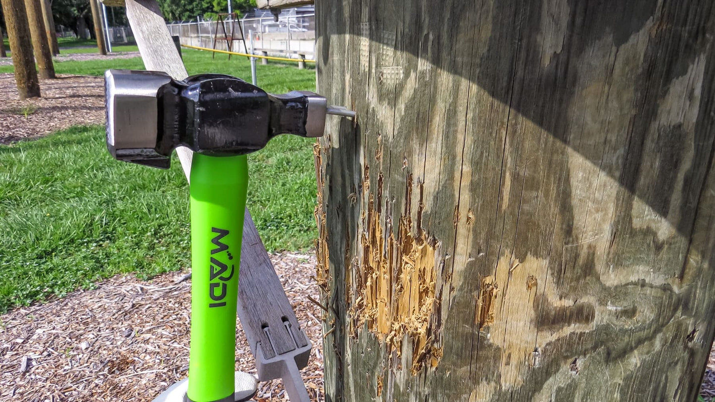MADI Lineman Hammer W/Hook Remover 
