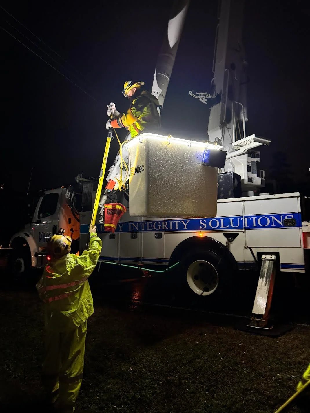 One Shot Accessories LED Bucket Lantern