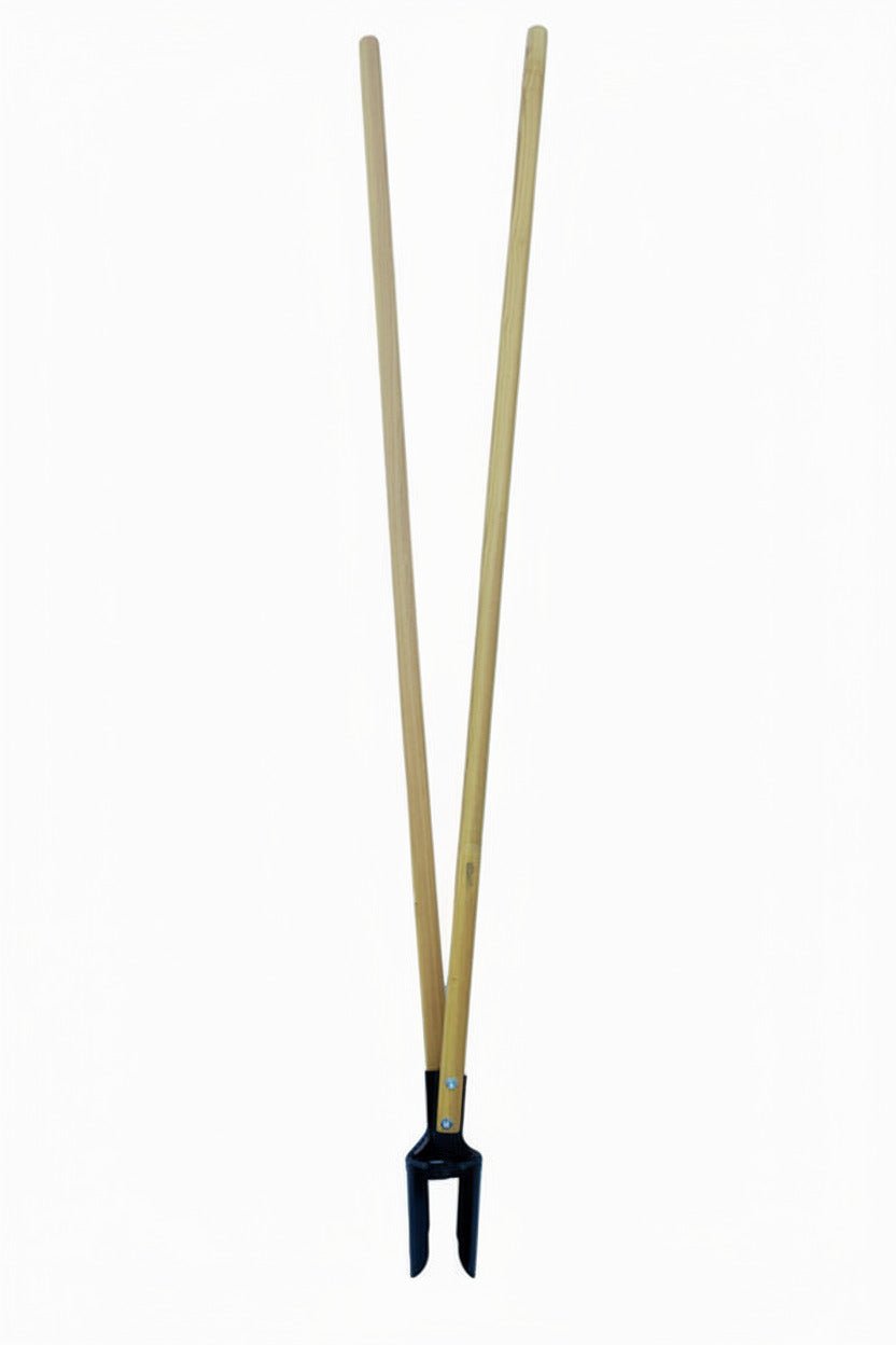 OshKosh 7' Post Hole Digger 