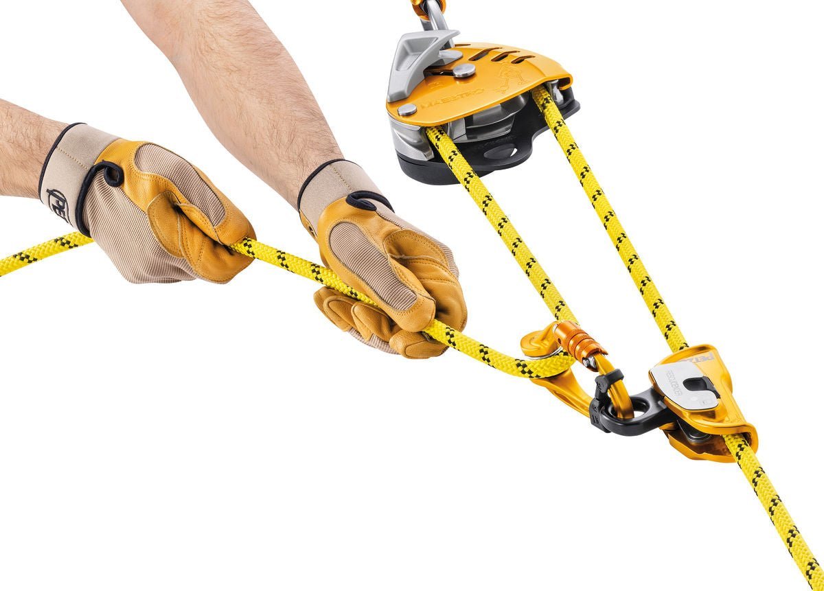 Petzl Maestro S Descender w/Integrated Progress Rope Pulley - D024AA00 - J.L. Matthews Co., Inc.