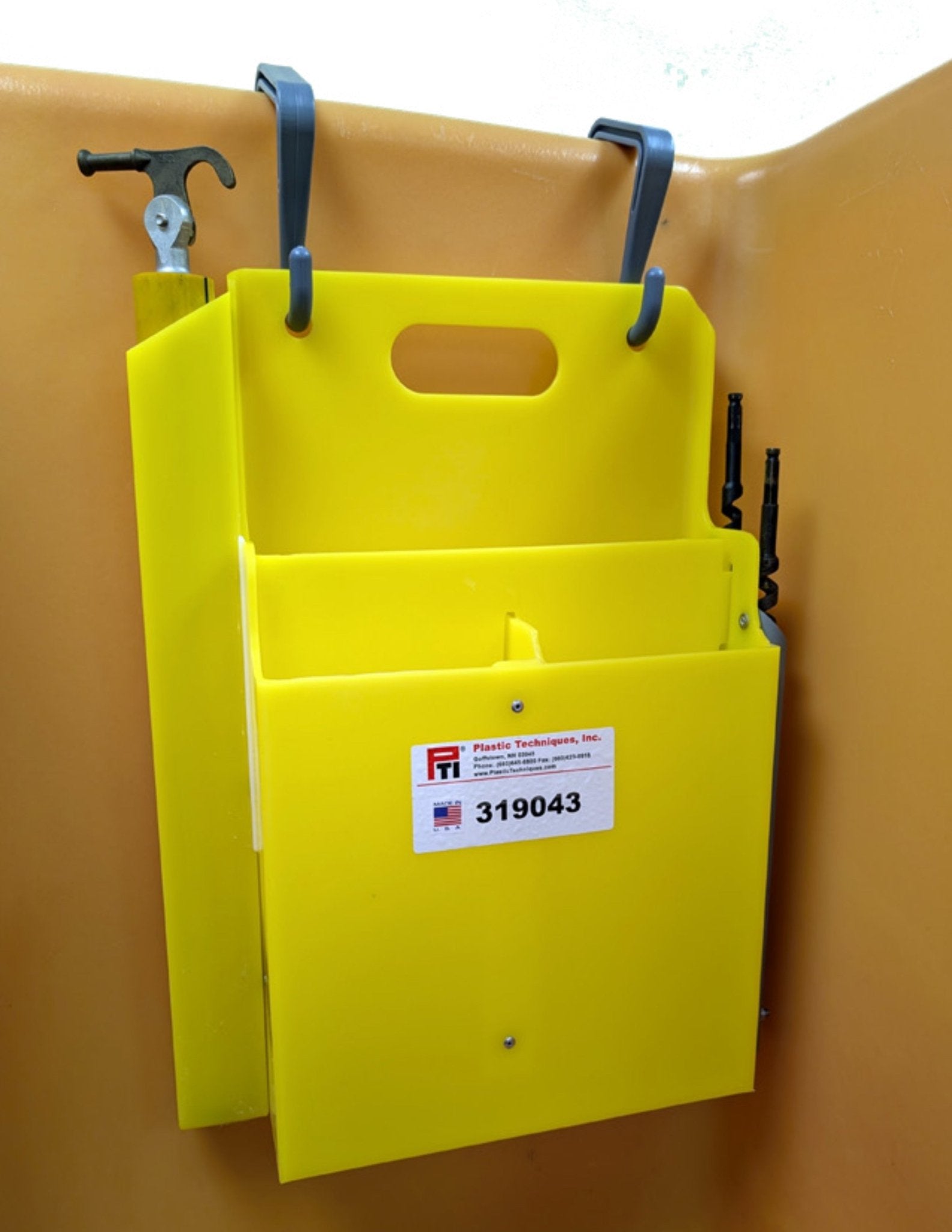 Hand Line Storage Lineman Bag, Buckets and Storage