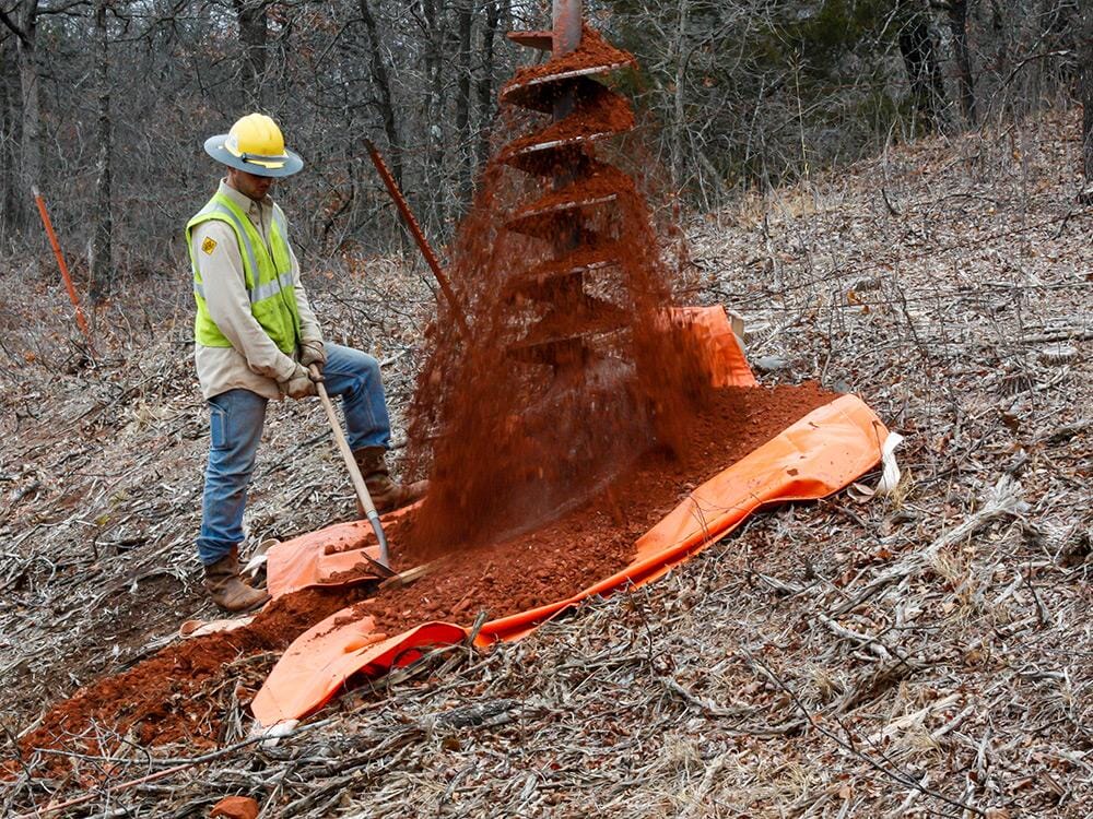 Lewis Manufacturing Rowdy's Dirtball Jobsite Debris Tarp w/V - Notch - RDB - 7x7 - 22v - J.L. Matthews Co., Inc.